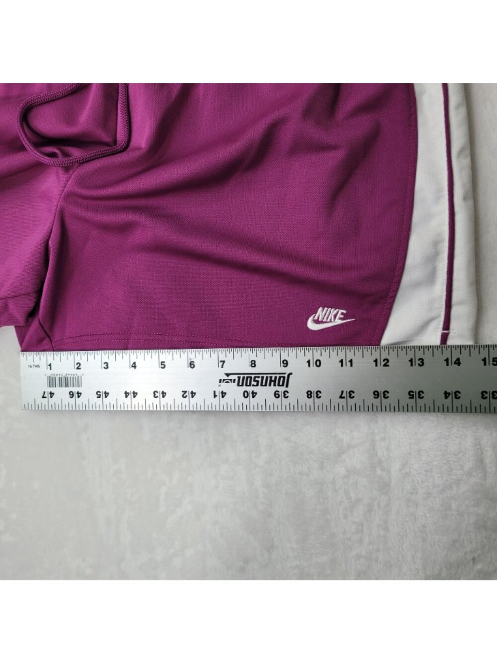 Nike Women's Purple Athletic Shorts Size XL - Picture 5 of 7